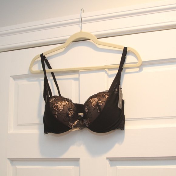 Frederick's of Hollywood Valerie Push Up Bra & Thong Set 36C/L - Picture 9 of 10